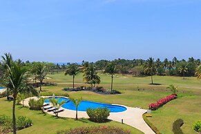 Luxurious 3 Bedroom Condo