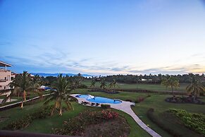 Luxurious 3 Bedroom Condo