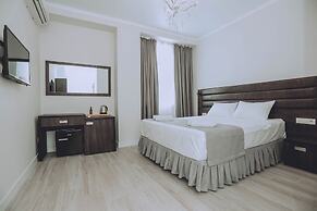 Royal Medis Hotel