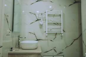 Royal Medis Hotel