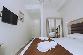 Royal Medis Hotel