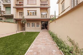 Betty Florence Charming Modern Apartment