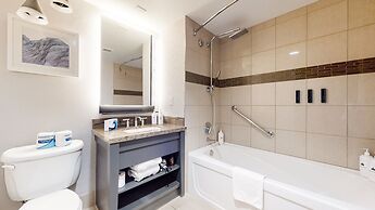 Village Monache #720 Studio Condo by RedAwning