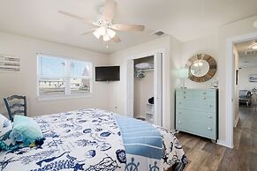 The Naughty Tortuga Rp121 3 Bedroom Home by Redawning