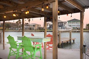 The Naughty Tortuga Rp121 3 Bedroom Home by Redawning