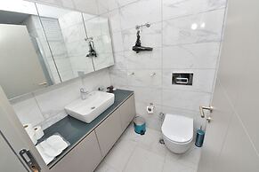 Ethica Suite Luxury Houses