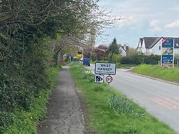 Oxfordshire Village Cottage With Private Garden