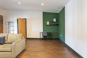 Kings Building- 2 Bed & Bathroom Flats