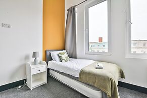 Kings Building- 2 Bed & Bathroom Flats