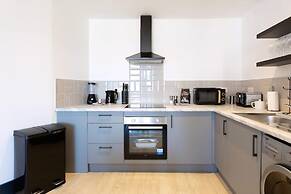 Kings Building- 2 Bed & Bathroom Flats