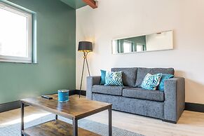 Kings Building- 2 Bed & Bathroom Flats