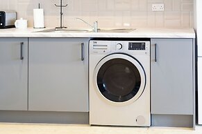 Kings Building- 2 Bed & Bathroom Flats