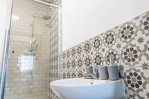 Kings Building- 2 Bed & Bathroom Flats