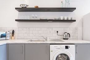 Kings Building- 2 Bed & Bathroom Flats