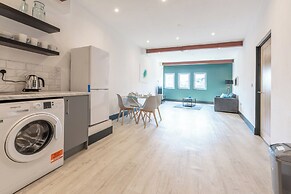 Kings Building- 2 Bed & Bathroom Flats