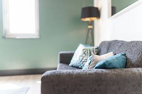 Kings Building- 2 Bed & Bathroom Flats