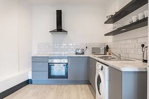 Kings Building- 2 Bed & Bathroom Flats