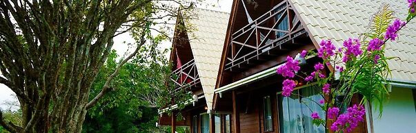Villa Park Chalés