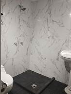 PROVENZA HOTEL & SUITES