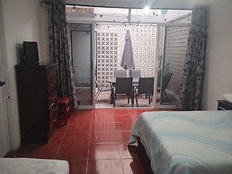 PROVENZA HOTEL & SUITES