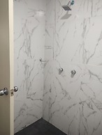 PROVENZA HOTEL & SUITES