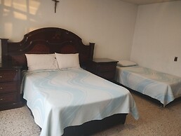 PROVENZA HOTEL & SUITES