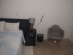 PROVENZA HOTEL & SUITES