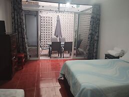 PROVENZA HOTEL & SUITES