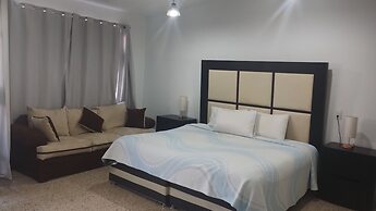 PROVENZA HOTEL & SUITES