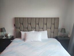 PROVENZA HOTEL & SUITES