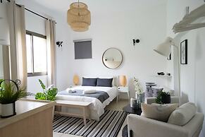 YARKON - By Beach Apartments TLV