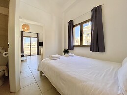 YARKON - By Beach Apartments TLV