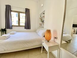 YARKON - By Beach Apartments TLV