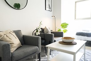 YARKON - By Beach Apartments TLV