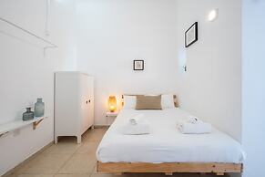 YARKON - By Beach Apartments TLV