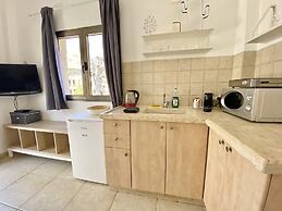 YARKON - By Beach Apartments TLV