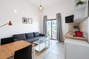 YARKON - By Beach Apartments TLV