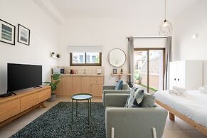 YARKON - By Beach Apartments TLV