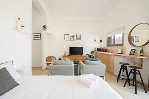 YARKON - By Beach Apartments TLV