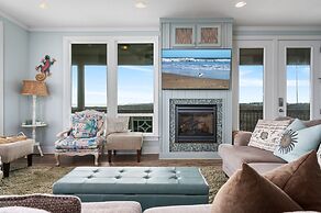 #justawavin' 3 Bedroom Home by RedAwning