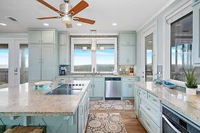 #justawavin' 3 Bedroom Home by RedAwning