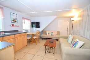 Parrot Bay-key West Cabanas 43 1 Bedroom Condo by RedAwning