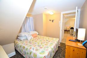 Parrot Bay-key West Cabanas 43 1 Bedroom Condo by RedAwning