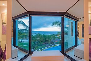 Serene 4 Bedroom Condo