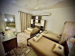 Shearing With Owner 5-bed Apartment in Sib