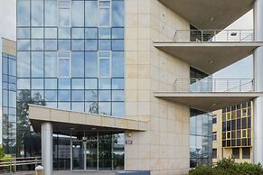 Al. Jerozolimskie 216 Warsaw by Renters