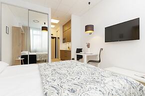 Al. Jerozolimskie 216 Warsaw by Renters