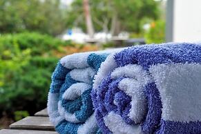 Cozy Condos Near Universal & Seaworld