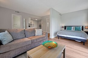 Cozy Condos Near Universal & Seaworld