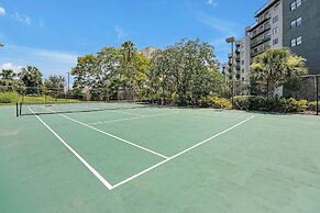 Cozy Condos Near Universal & Seaworld